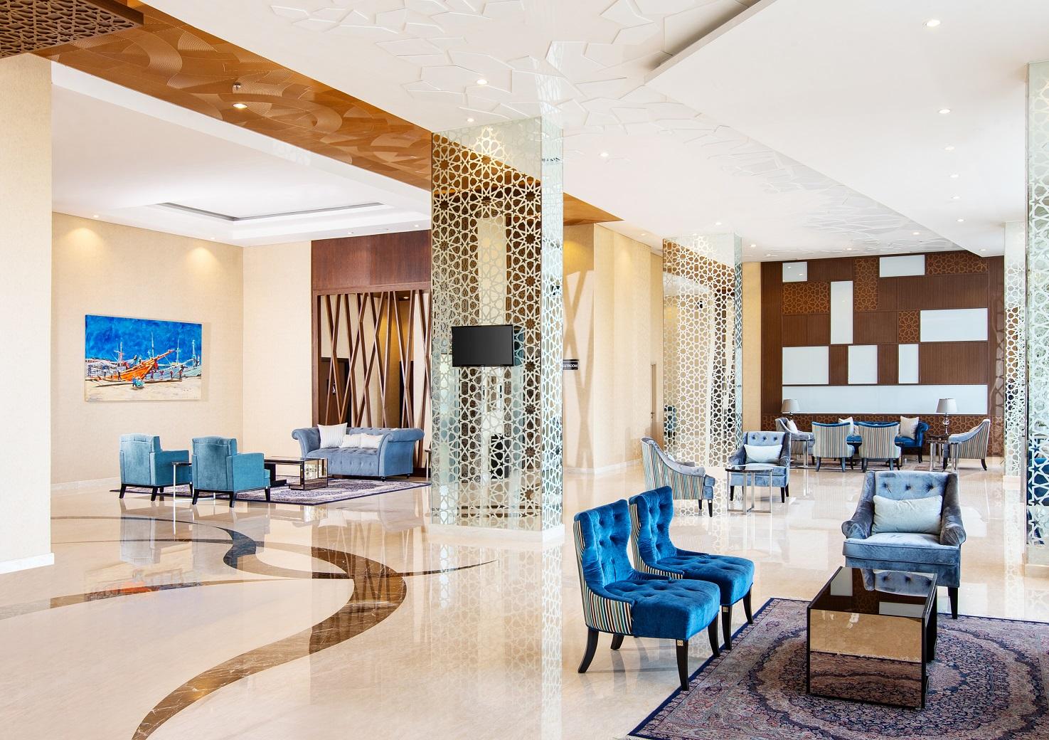 Hotel Santika Gresik Eksteriør billede